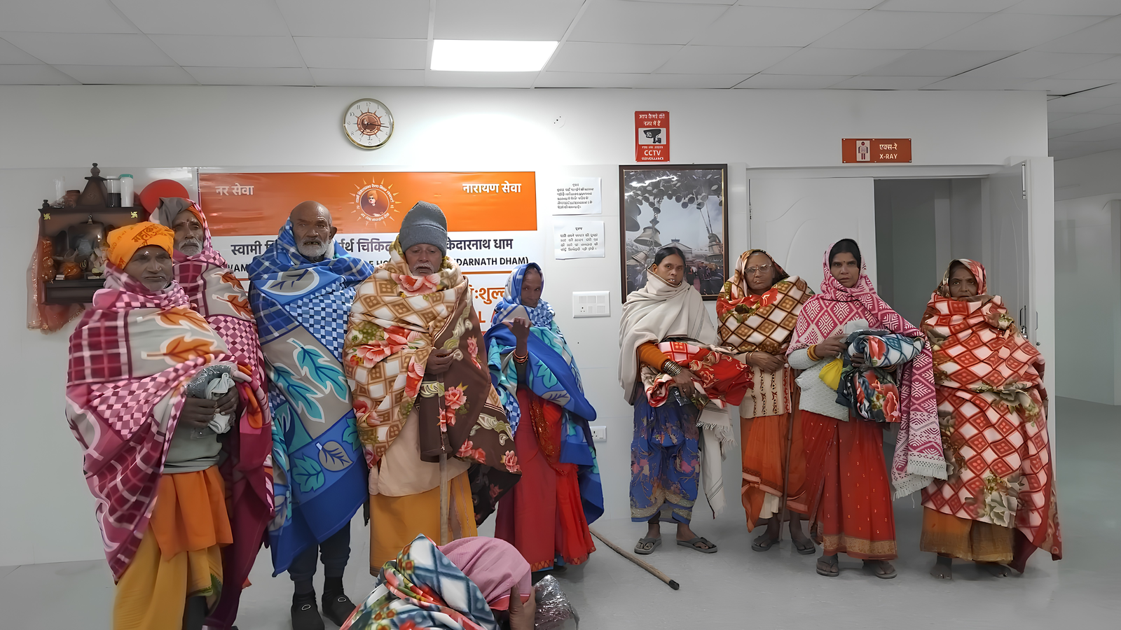 Compassionate Care for Pilgrims at Shri Kedarnath Dham: Free Essential Supplies in Extreme Weather